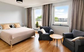 Uroczy apartament w samym centrum Gdańska , bezpłatne miejsce parkingowe.